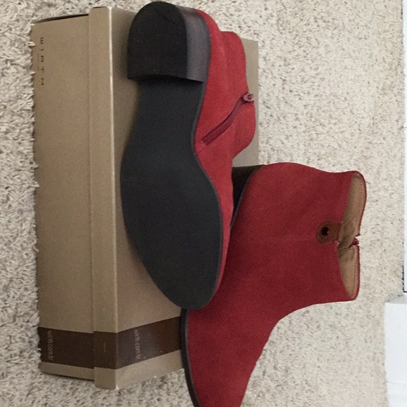 Women’s red suede bootie,size 8 - Picture 1 of 3